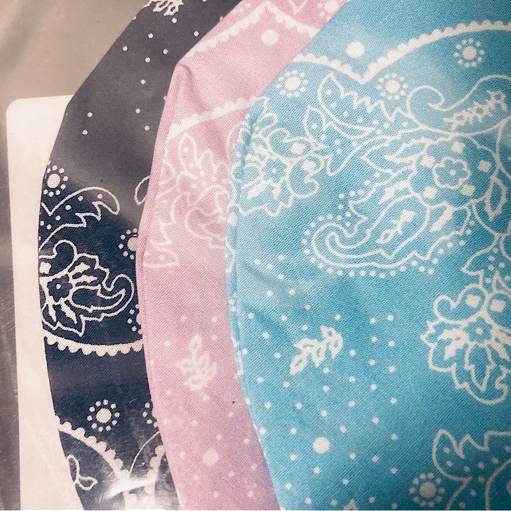 ⭐️ Levi’s Reusable Paisley Fabric Face Masks 3 Pack Blue And Purple Size Large